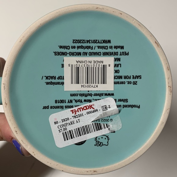 *NWT* Hello Kitty Mug, 20oz 🩷💜💙🩵 - Picture 5 of 9